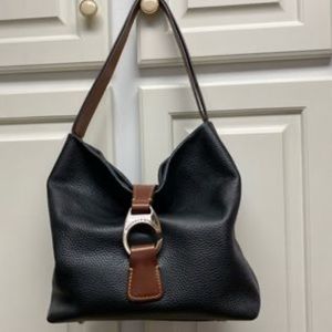 Dooney & Bourke shoulder bag